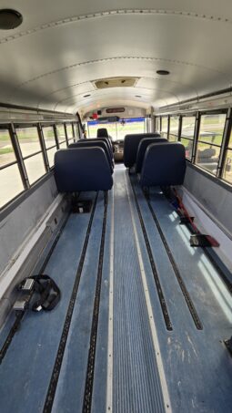 2004 Thomas Freightliner FS-65 w/Handi full