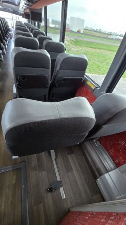 2015 MCI J4500 54pas full