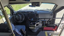 2016 Ford Shuttle Senator 2- E450 W/Handi and Rear Air -14pas full