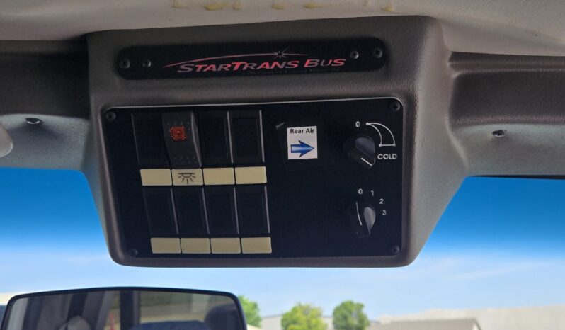 2016 Ford Shuttle Senator 2- E450 W/Handi and Rear Air -14pas full