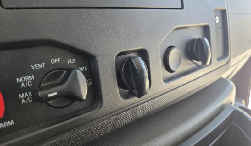 2016 Ford Shuttle Senator 2- E450 W/Handi and Rear Air -14pas full