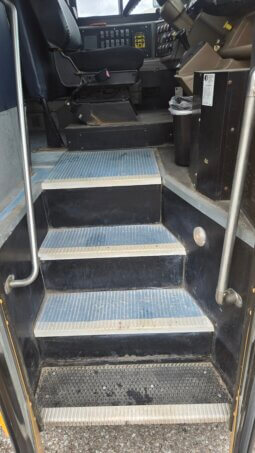 2004 Thomas Freightliner FS 65 24pass w/Handi full