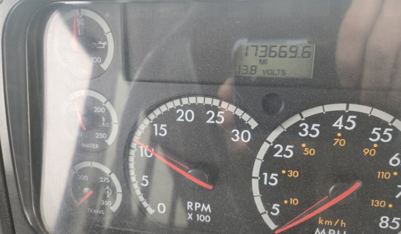 2004 Thomas Freightliner FS 65 24pass w/Handi full