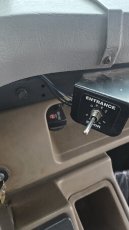 2004 Thomas Freightliner FS 65 24pass w/Handi full