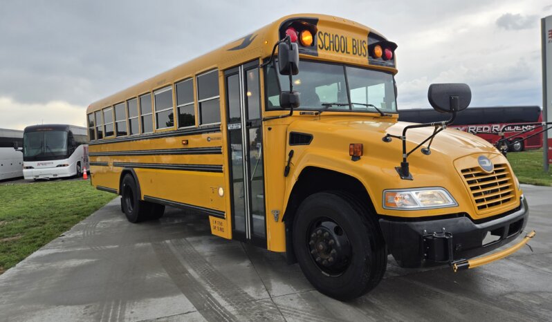 2021 Bluebird Vision 53/pass- 24Kmi full