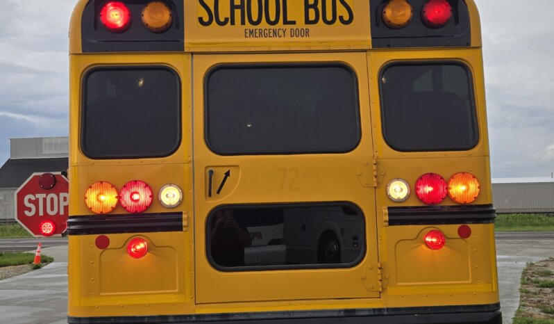 2021 Bluebird Vision 53/pass- 24Kmi full