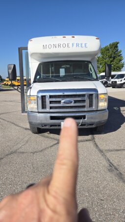 2011 FORD E450 Econo SHUTTLE 20/pass w/Air & Handi full