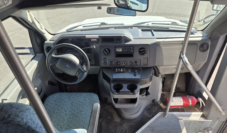 2011 FORD E450 Econo SHUTTLE 20/pass w/Air & Handi full