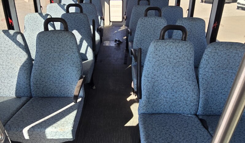 2011 FORD E450 Econo SHUTTLE 20/pass w/Air & Handi full