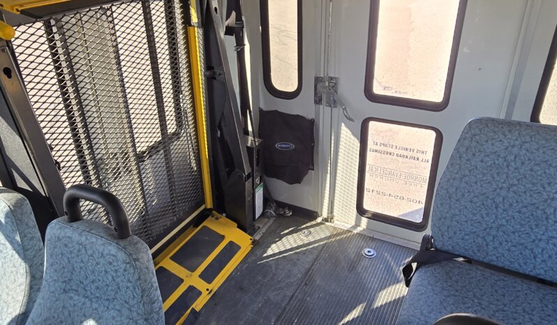 2011 FORD E450 Econo SHUTTLE 20/pass w/Air & Handi full
