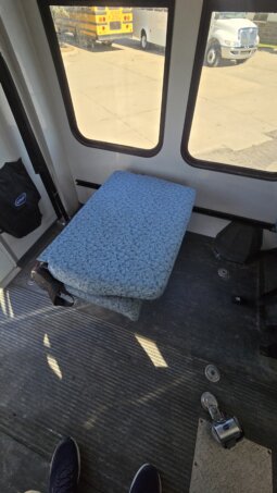 2011 FORD E450 Econo SHUTTLE 20/pass w/Air & Handi full