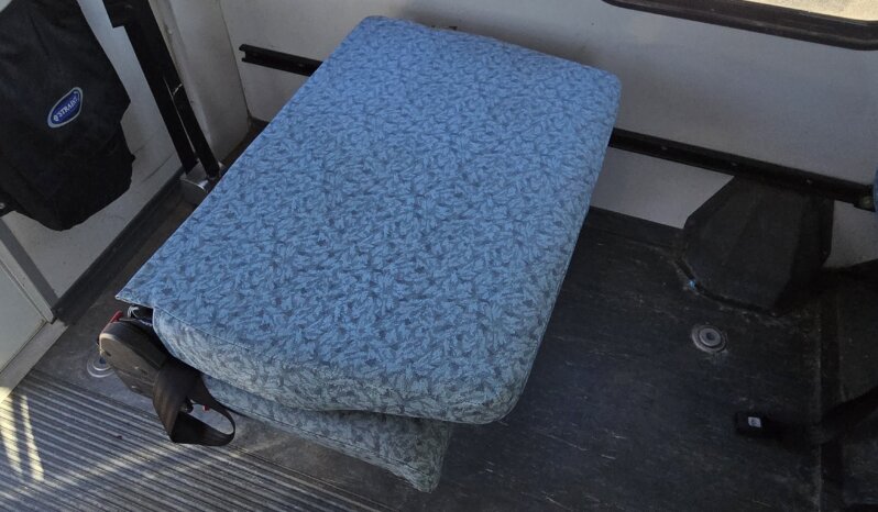2011 FORD E450 Econo SHUTTLE 20/pass w/Air & Handi full