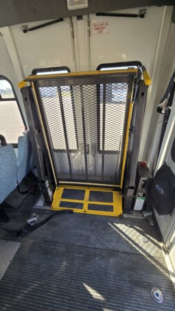 2011 FORD E450 Econo SHUTTLE 20/pass w/Air & Handi full