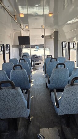 2011 FORD E450 Econo SHUTTLE 20/pass w/Air & Handi full