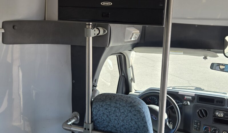 2011 FORD E450 Econo SHUTTLE 20/pass w/Air & Handi full