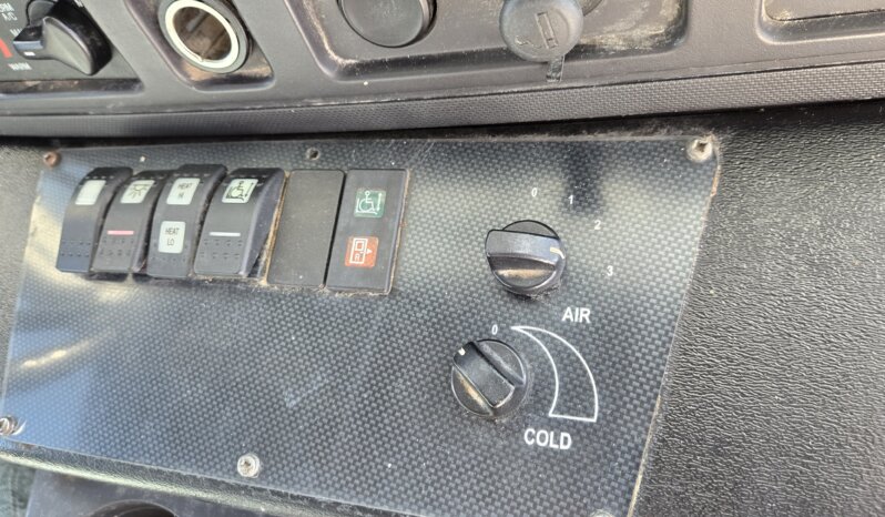 2011 FORD E450 Econo SHUTTLE 20/pass w/Air & Handi full