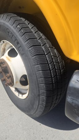 2002  Bluebird Chevrolet Express G3500 15/pass full