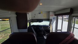 2002  Bluebird Chevrolet Express G3500 15/pass full