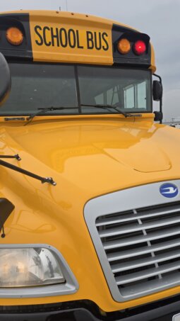 2014 Bluebird Vision 59/pass W/ STORAGE! full