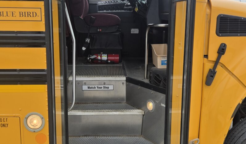 2014 Bluebird Vision 35/pass W/ AIR! 81Kmiles full
