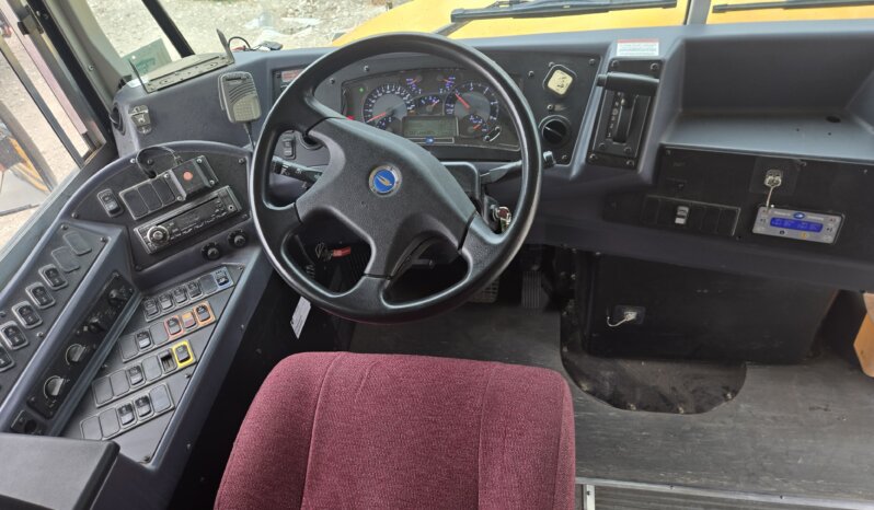 2014 Bluebird Vision 35/pass W/ AIR! 81Kmiles full