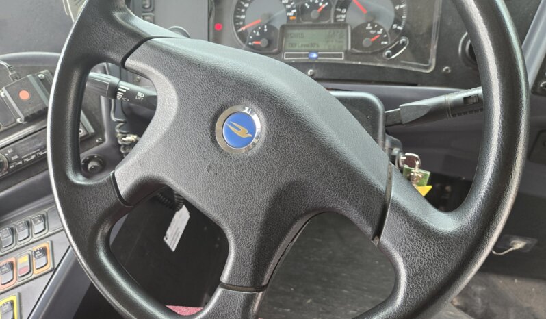 2014 Bluebird Vision 35/pass W/ AIR! 81Kmiles full