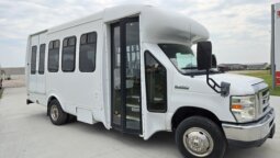 2010 Ford E450 Shuttle w/Handi 10pass 74Kmi