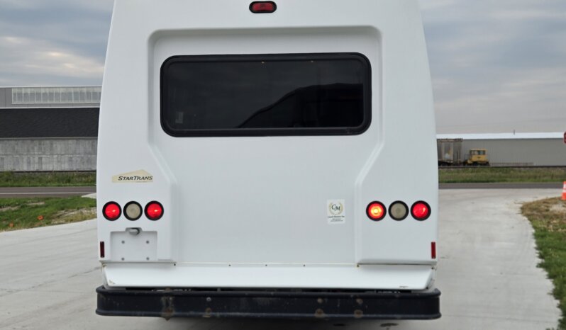 2010 Ford E450 Shuttle w/Handi 10pass 74Kmi full