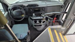 2010 Ford E450 Shuttle w/Handi 10pass 74Kmi full