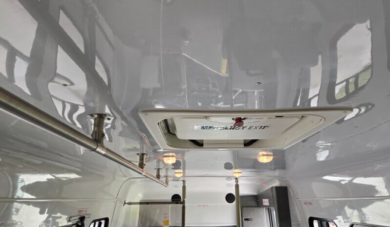 2010 Ford E450 Shuttle w/Handi 10pass 74Kmi full