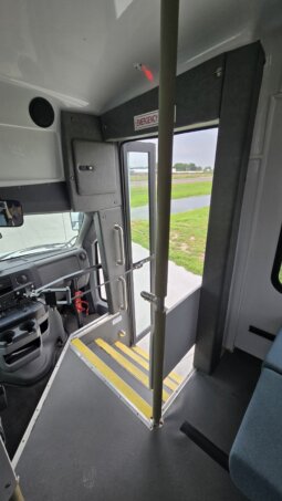 2010 Ford E450 Shuttle w/Handi 10pass 74Kmi full