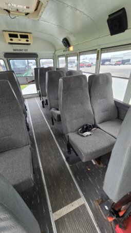 2003 Chevrolet Express Mini Bus 14pass/ 68Kmi full