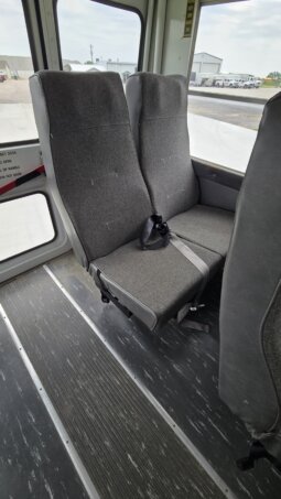 2003 Chevrolet Express Mini Bus 14pass/ 68Kmi full