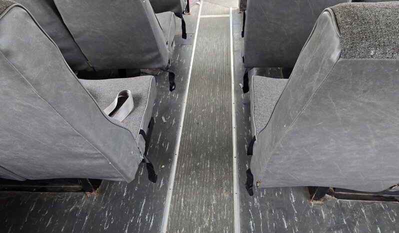 2003 Chevrolet Express Mini Bus 14pass/ 68Kmi full