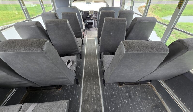 2003 Chevrolet Express Mini Bus 14pass/ 68Kmi full