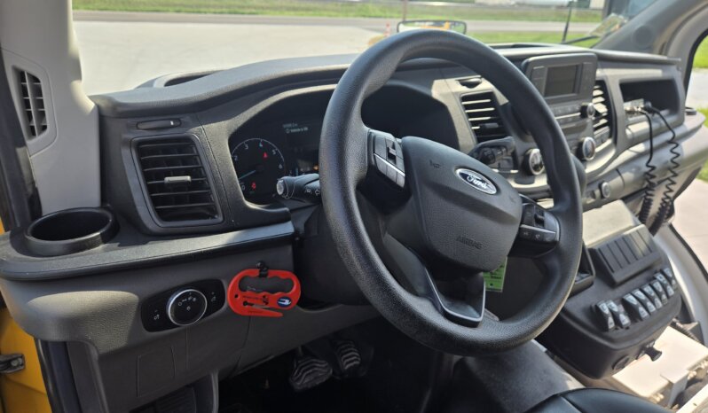 2021 Micro Bird Ford T350HD w/Rear A/C 15pass full