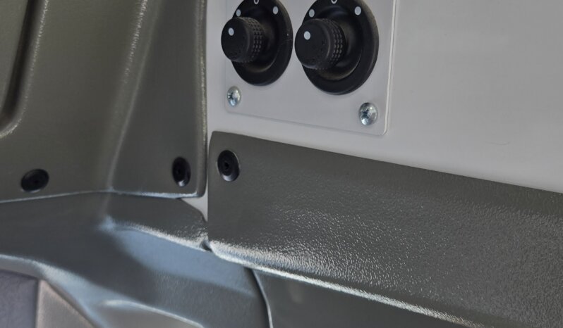2021 Micro Bird Ford T350HD w/Rear A/C 15pass full