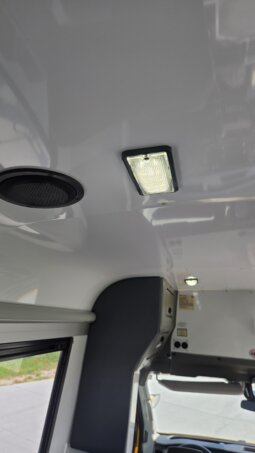 2021 Micro Bird Ford T350HD w/Rear A/C 15pass full