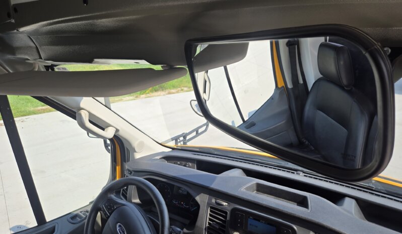2021 Micro Bird Ford T350HD w/Rear A/C 15pass full