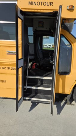 2016 Thomas GMC Minitour Bus w/Air& Handi- 50Kmiles! full