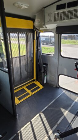 2016 Thomas GMC Minitour Bus w/Air& Handi- 50Kmiles! full