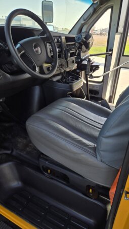 2016 Thomas GMC Minitour Bus w/Air& Handi- 50Kmiles! full