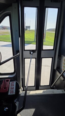 2016 Thomas GMC Minitour Bus w/Air& Handi- 50Kmiles! full