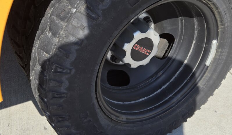 2016 Thomas GMC 4500 Mini w/ Air & Handi full