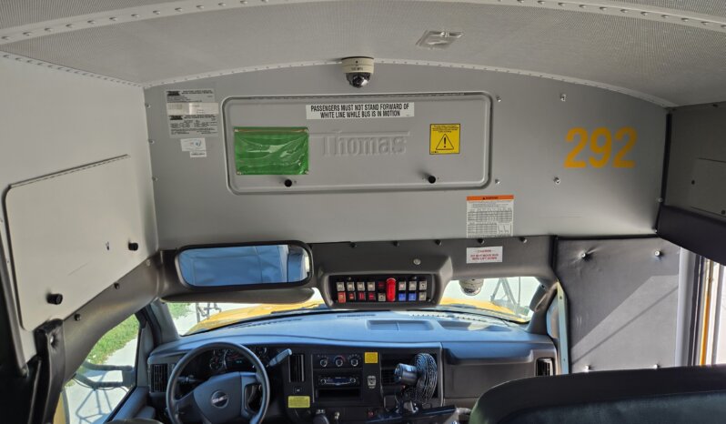 2016 Thomas GMC 4500 Mini w/ Air & Handi full