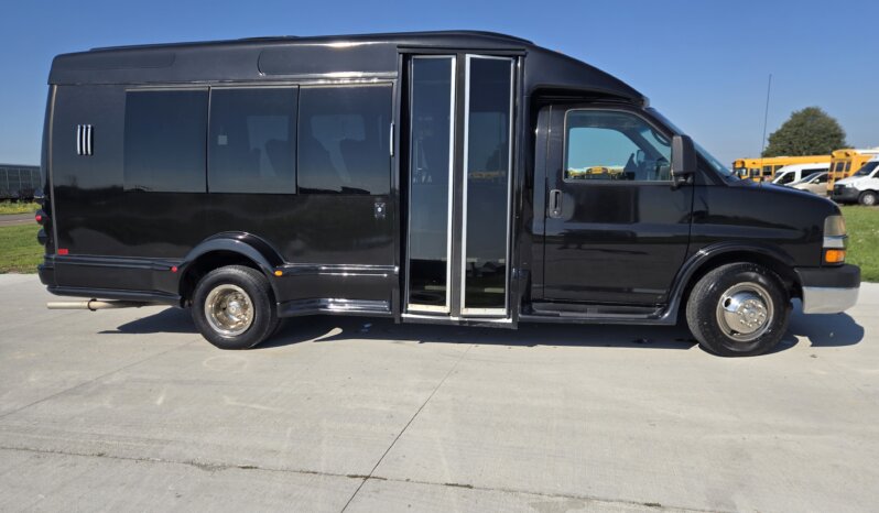 2012 Chevrolet Turtle Top Luxury G3500 Shuttle 14pass full