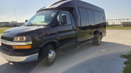 2012 Chevrolet Turtle Top Luxury G3500 Shuttle 14pass full