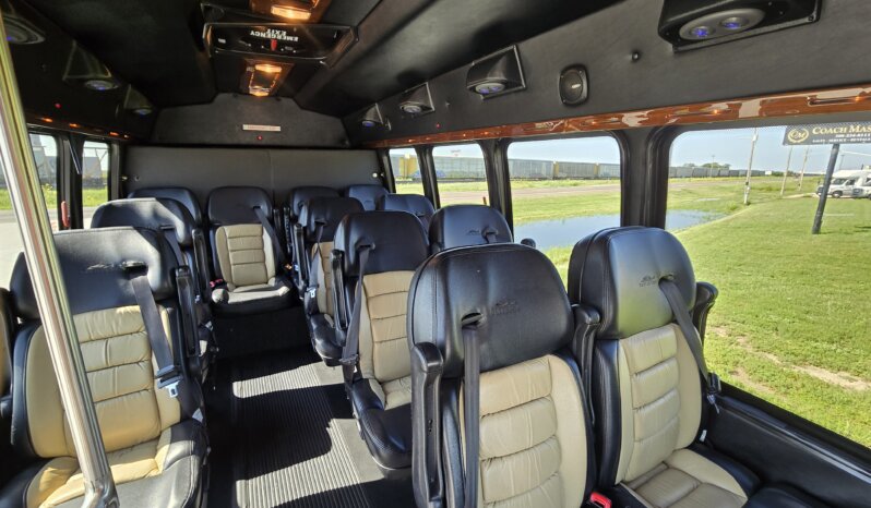2012 Chevrolet Turtle Top Luxury G3500 Shuttle 14pass full