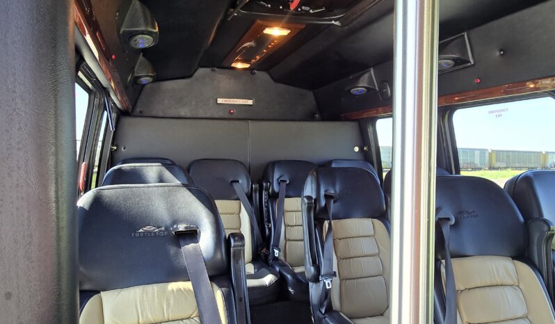 2012 Chevrolet Turtle Top Luxury G3500 Shuttle 14pass full