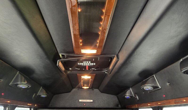 2012 Chevrolet Turtle Top Luxury G3500 Shuttle 14pass full